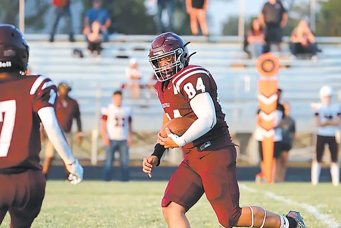 Gage Montgomery catches a ball over the middle for the Ponies against Blackwell.