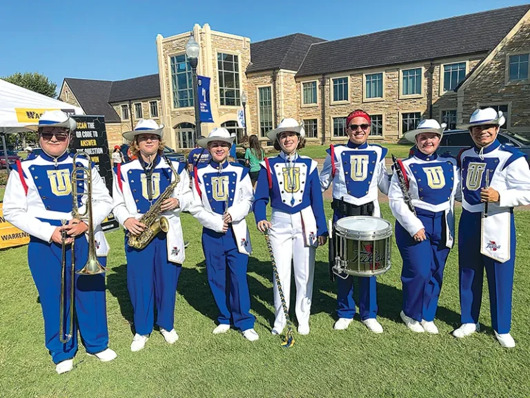 JOHN TRANCHINA PHOTOS
SAPULPA GRADUATES AT TU These seven Sapulpa grads are thriving in the University of
Tulsa marching band. From left to right: Micah Greenfeather, Copeland Cantrell, Abby Robinson,
Drum Major Sara Pagan, Drumline Center Snare Riley Groves, Addyson Abell and Luis Nunez.