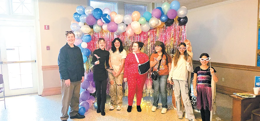 CHARLES BETZLER PHOTOS TEEN VOLUNTEERS at the library, from left to right: John Babcock, Addie Protam, Camara Deshazer, Kayden Quinnely, Natalie Medellin, Jacy Reynolds and Kaylee Reynolds.